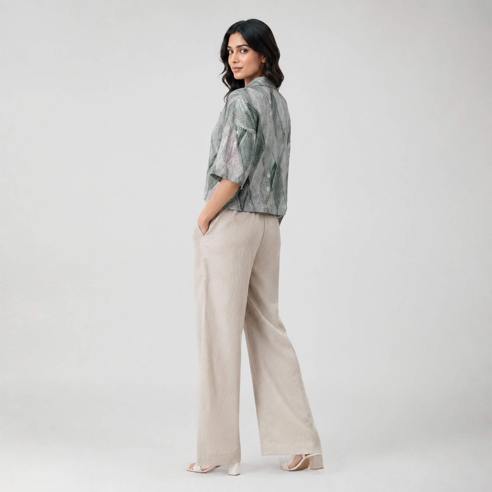 Muted Geometric Print Boxy Shirt for Women